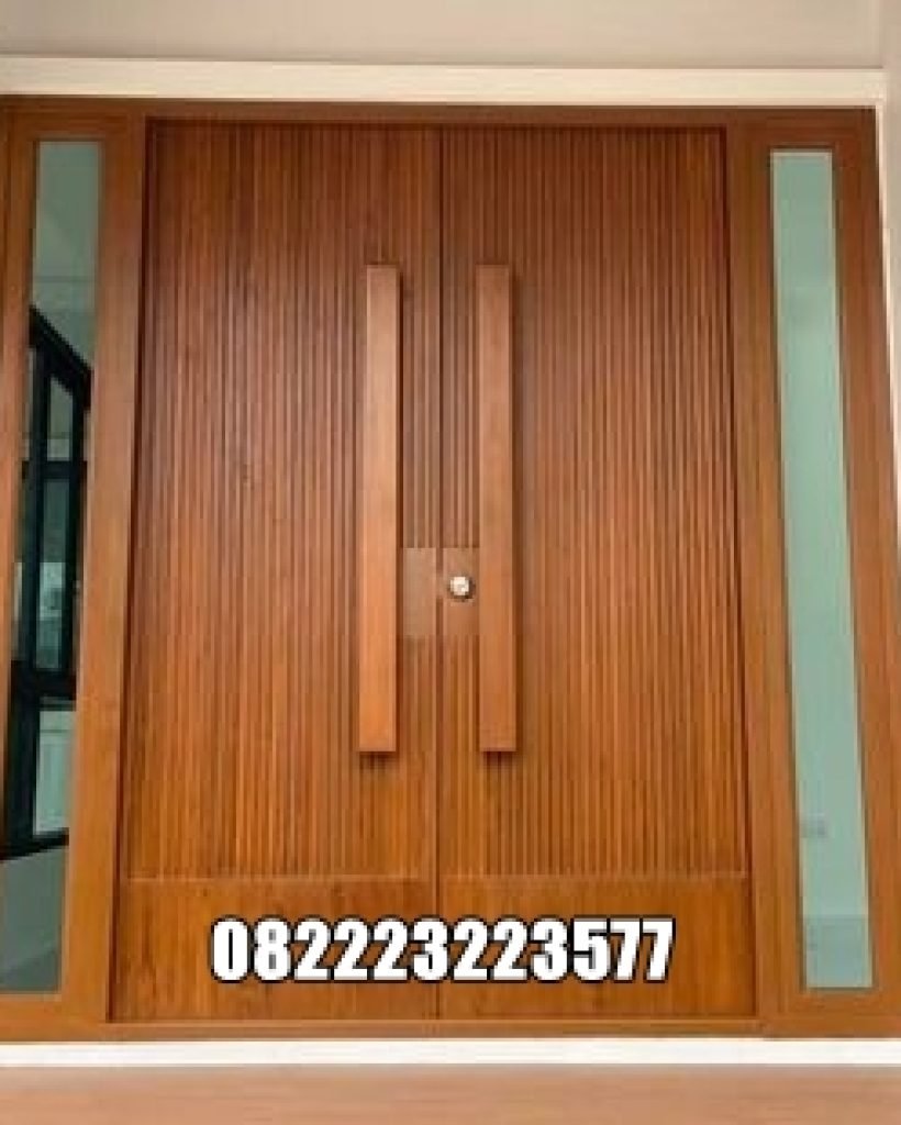 Model Pintu Kupu Tarung Kayu Jati Terbaru Motif Solid